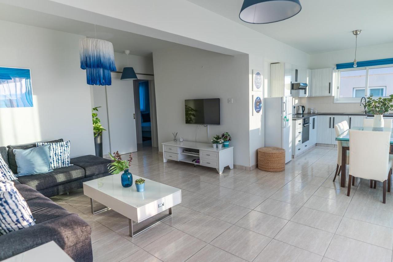 Makenzy Seaview Penthouse Apartment Larnaca Luaran gambar