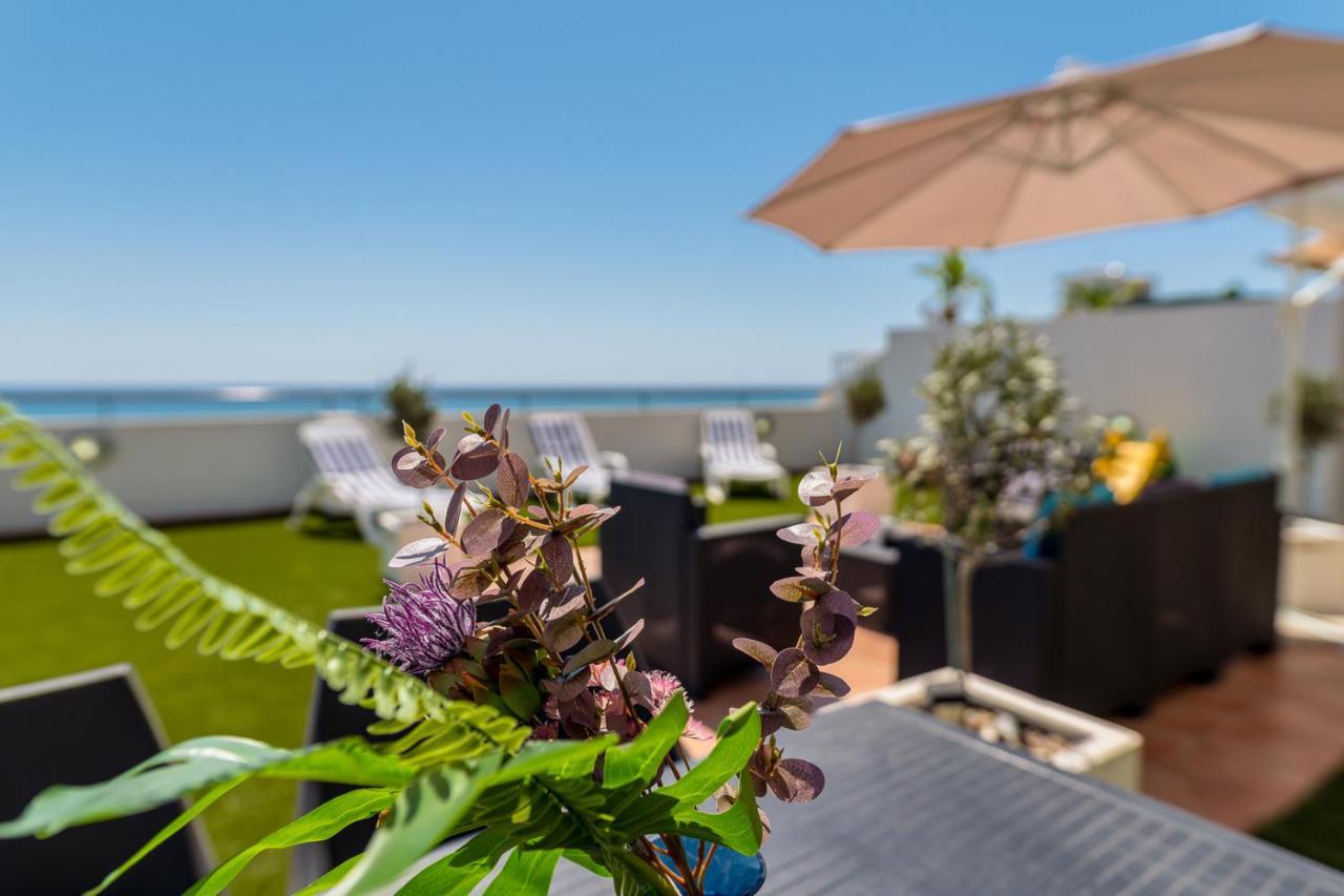 Makenzy Seaview Penthouse Apartment Larnaca Luaran gambar