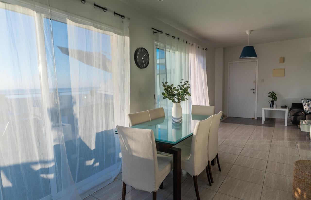 Makenzy Seaview Penthouse Apartment Larnaca Luaran gambar