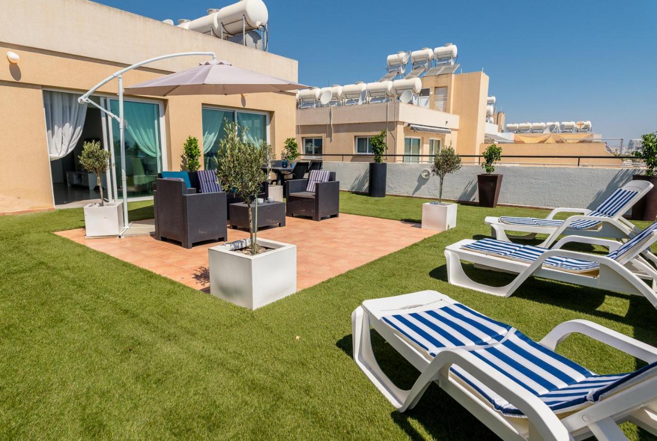 Makenzy Seaview Penthouse Apartment Larnaca Luaran gambar