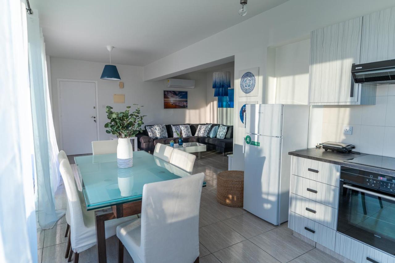 Makenzy Seaview Penthouse Apartment Larnaca Luaran gambar